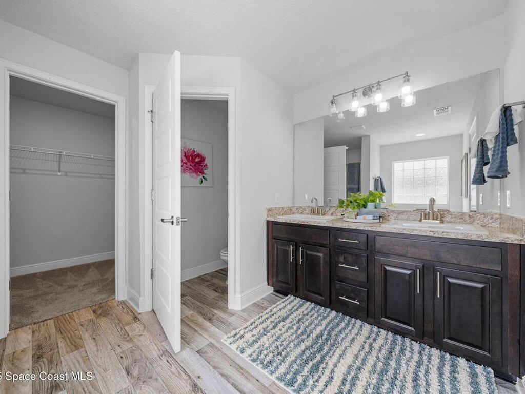 880 De Groodt Road, Palm Bay, FL 32908