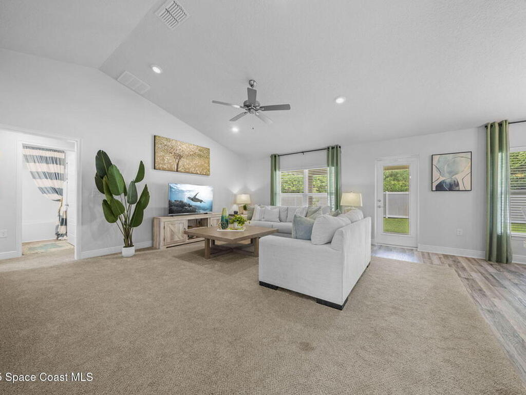 880 De Groodt Road, Palm Bay, FL 32908