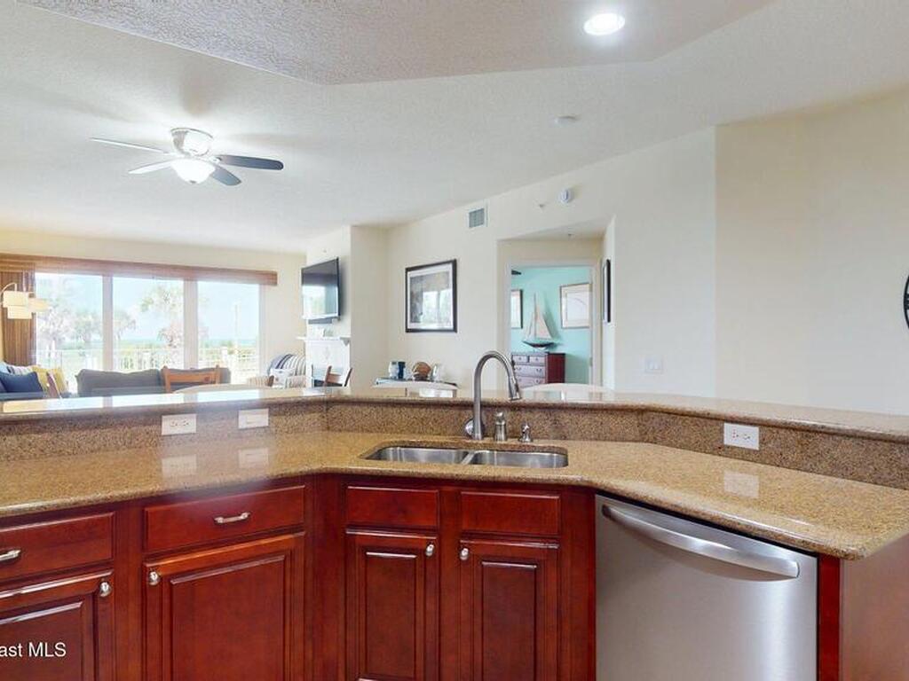 601 N Miramar Avenue, Indialantic, FL 32903