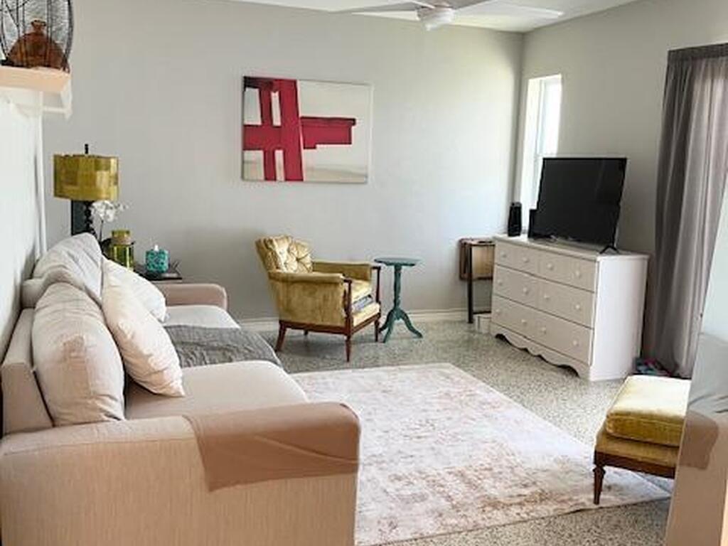 1563 S Atlantic Avenue, Cocoa Beach, FL 32931