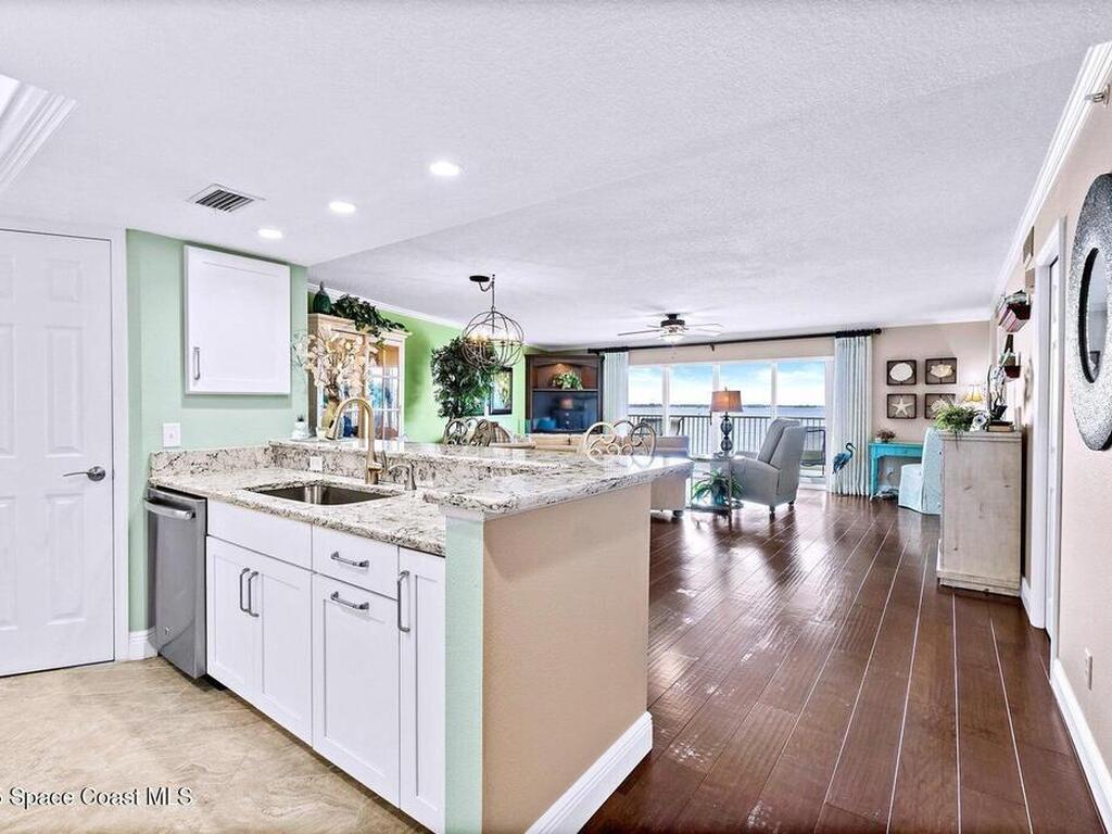 104 Riverside Drive, Cocoa, FL 32922