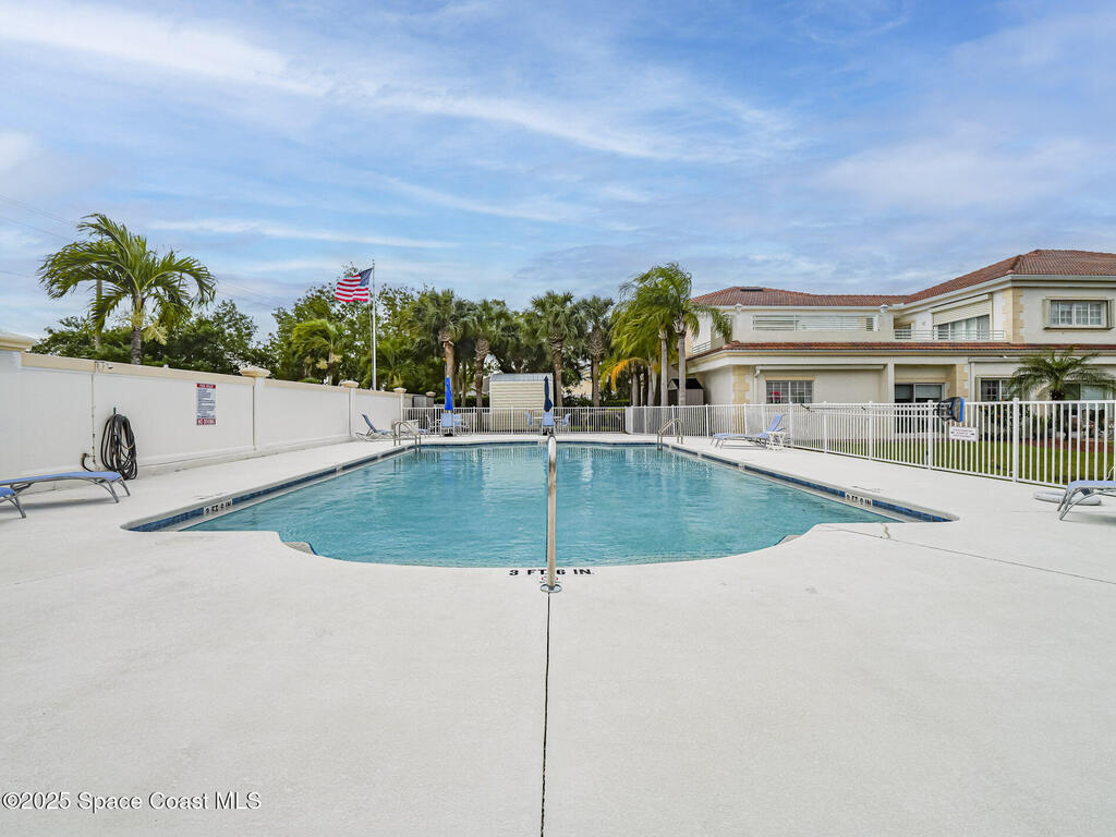 536 7th Square, Vero Beach, FL 32962