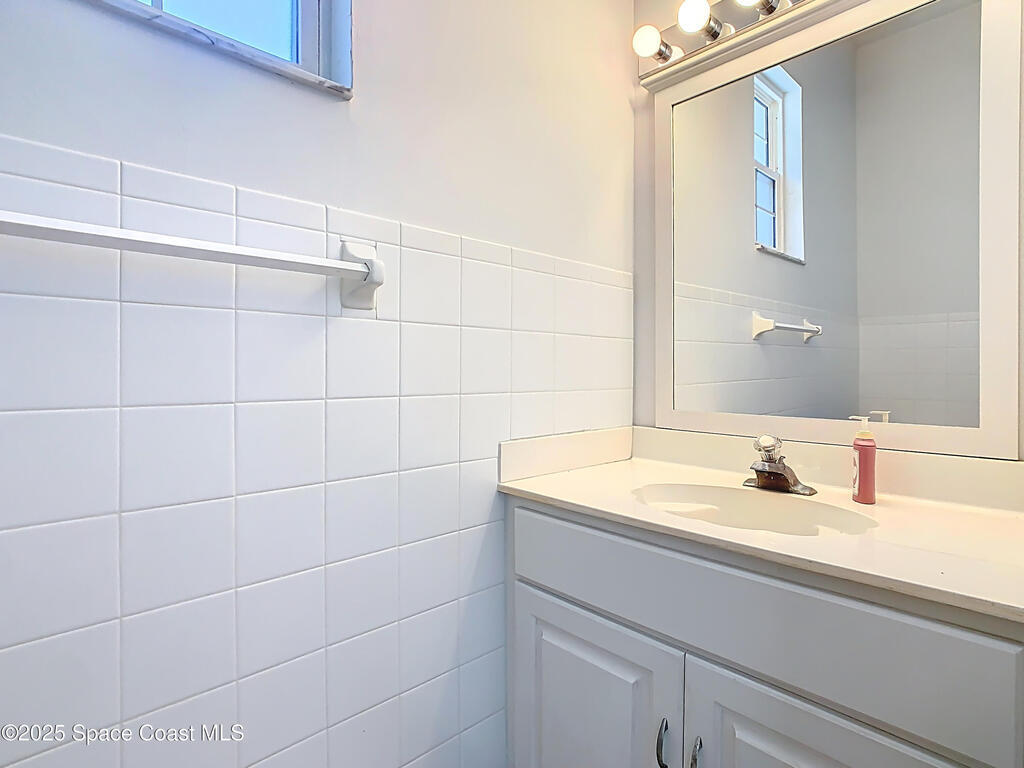 2559 Hooper Road, Cocoa, FL 32926