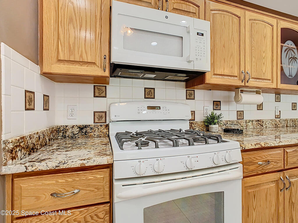 2559 Hooper Road, Cocoa, FL 32926