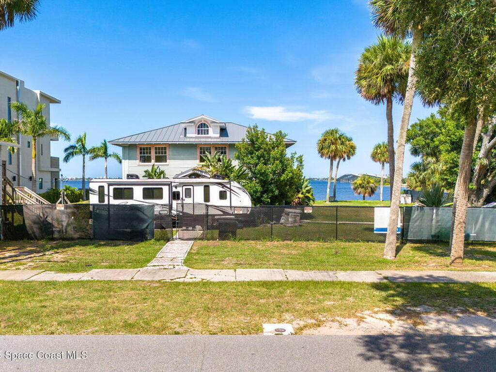 1811 Riverview Drive, Melbourne, FL 32901