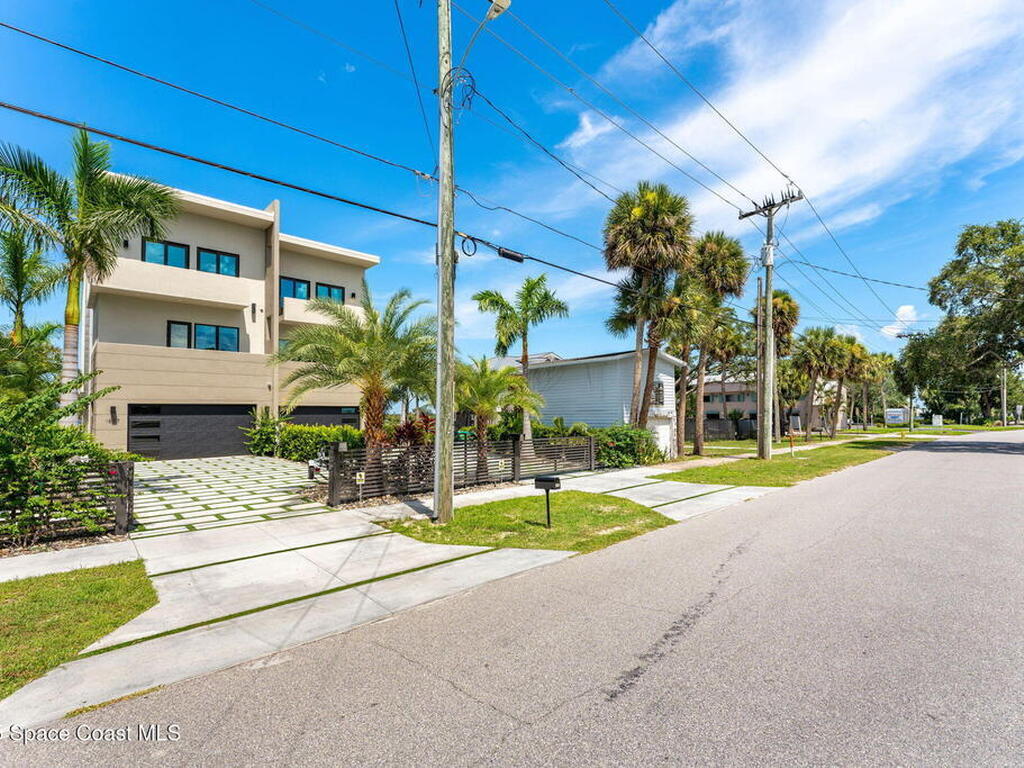 1811 Riverview Drive, Melbourne, FL 32901