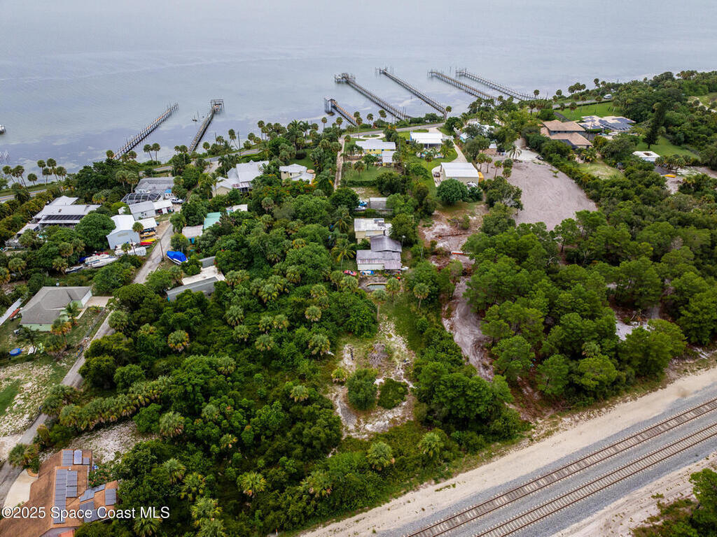 10211 S Indian River Drive, Fort Pierce, FL 34982