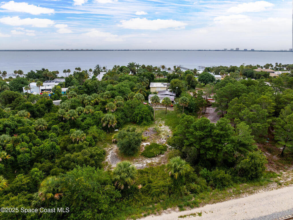 10211 S Indian River Drive, Fort Pierce, FL 34982