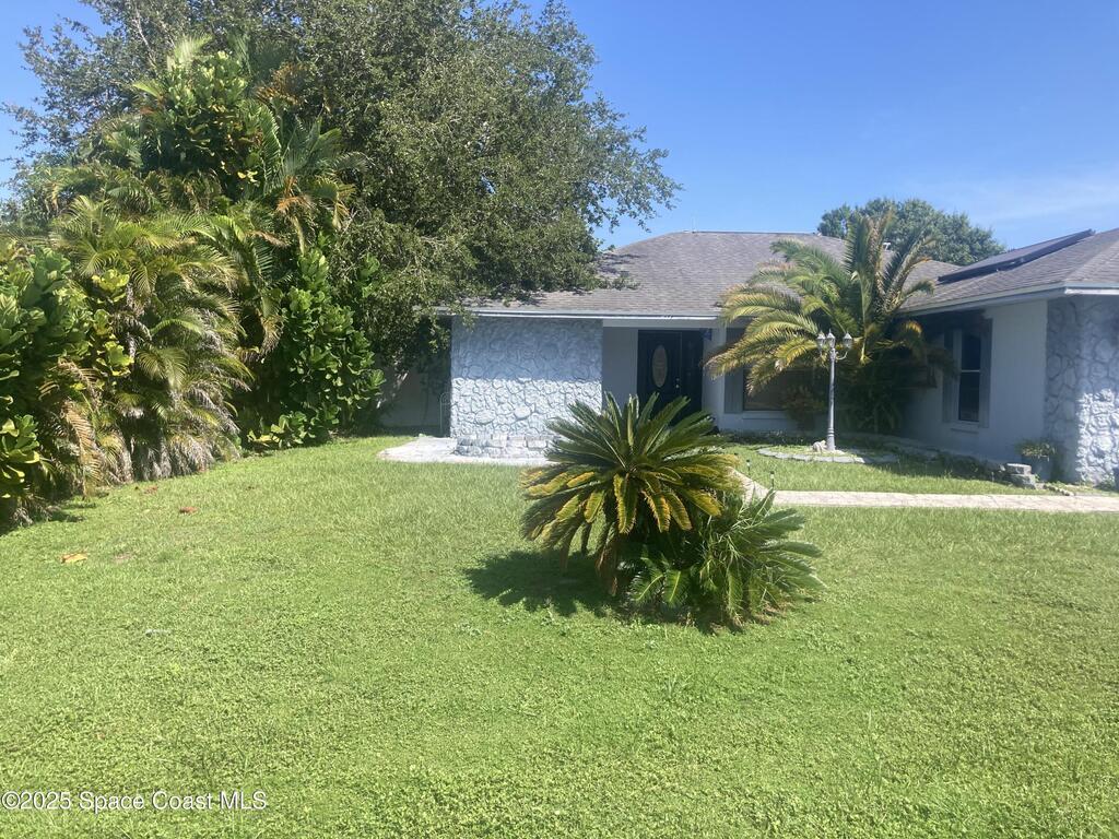 303 Cocoa Court, Kissimmee, FL 34758