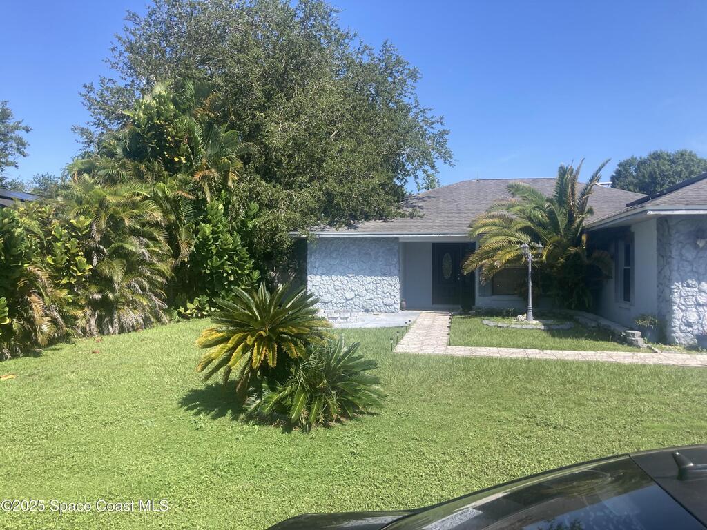 303 Cocoa Court, Kissimmee, FL 34758