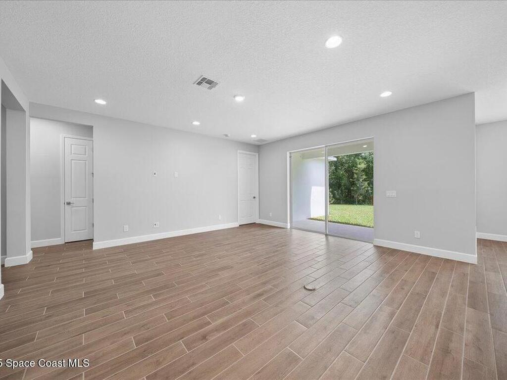 3733 Ornis Court, Grant-Valkaria, FL 32950