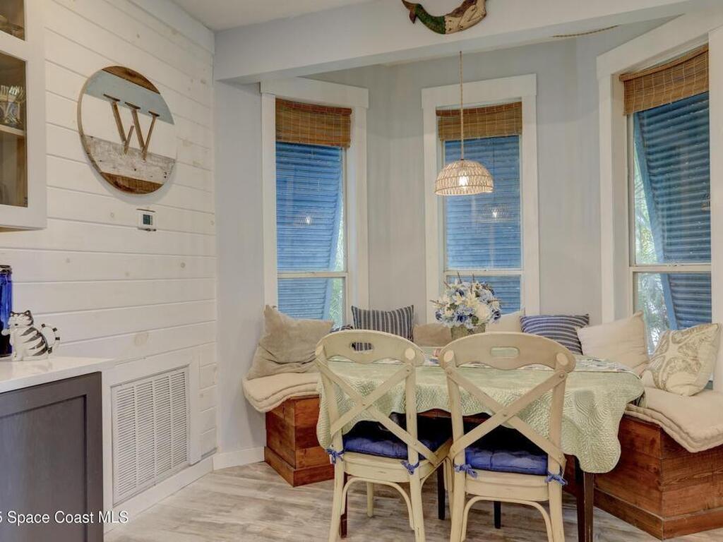 1961 W Pebble Path, Vero Beach, FL 32963