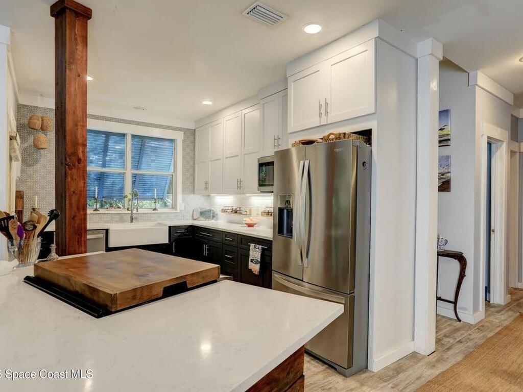 1961 W Pebble Path, Vero Beach, FL 32963