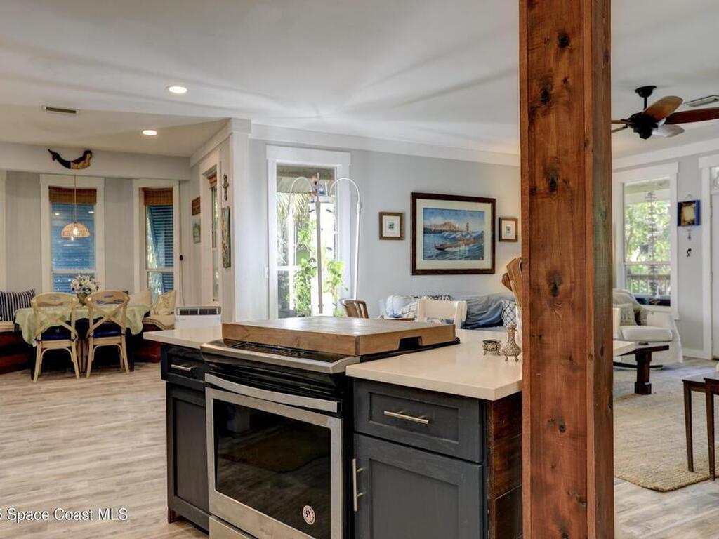 1961 W Pebble Path, Vero Beach, FL 32963