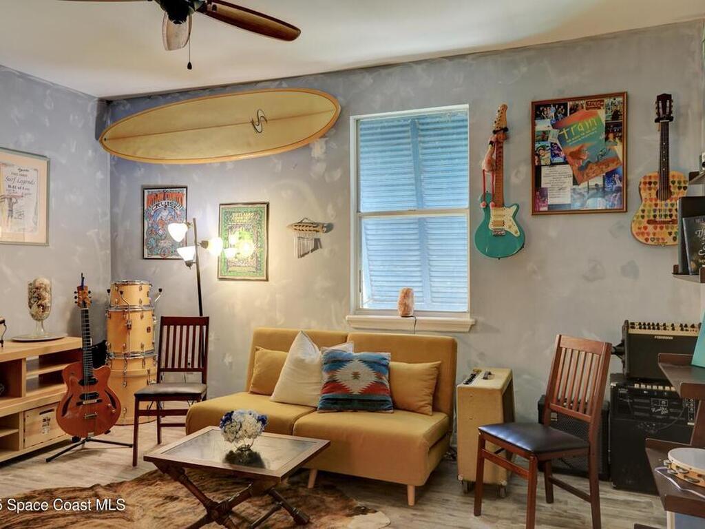 1961 W Pebble Path, Vero Beach, FL 32963