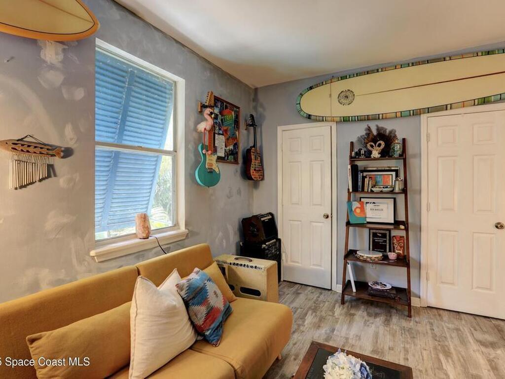 1961 W Pebble Path, Vero Beach, FL 32963