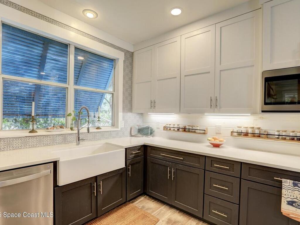 1961 W Pebble Path, Vero Beach, FL 32963