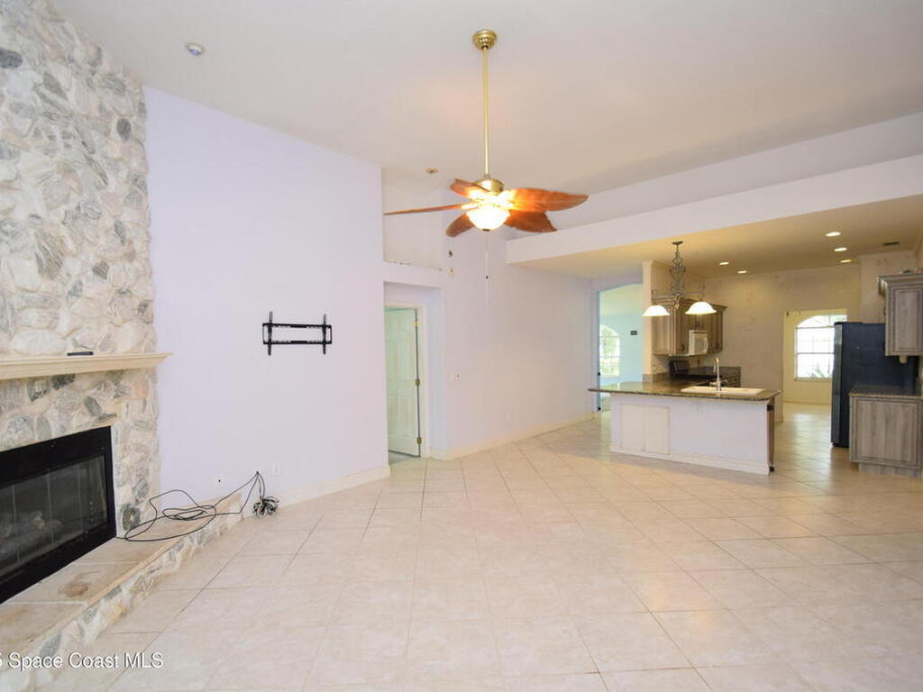 1642 Rustic Way, Melbourne, FL 32935