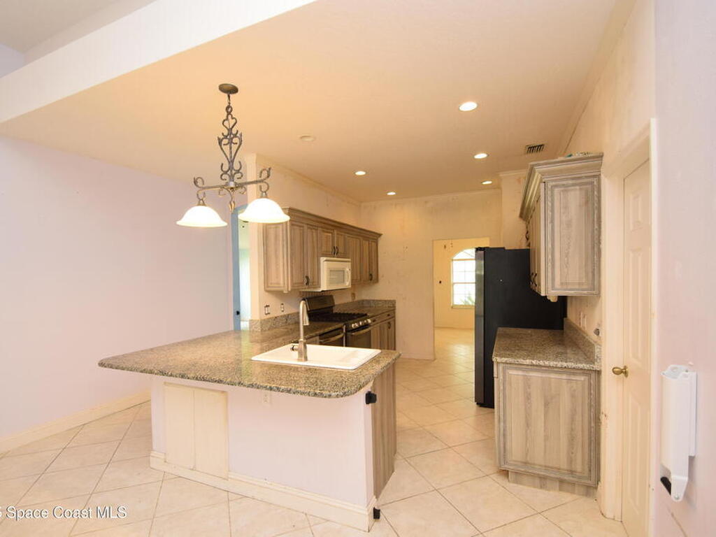 1642 Rustic Way, Melbourne, FL 32935