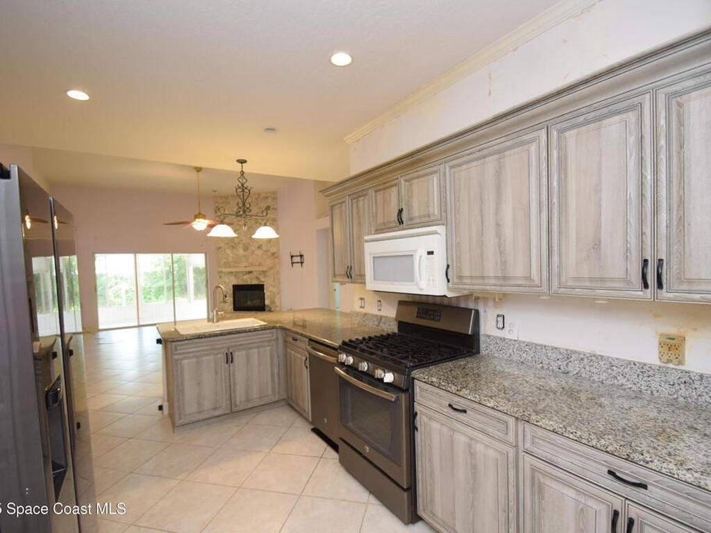 1642 Rustic Way, Melbourne, FL 32935