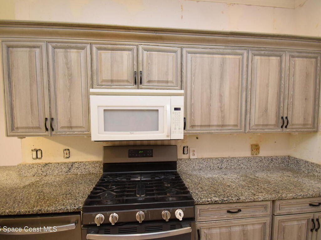 1642 Rustic Way, Melbourne, FL 32935