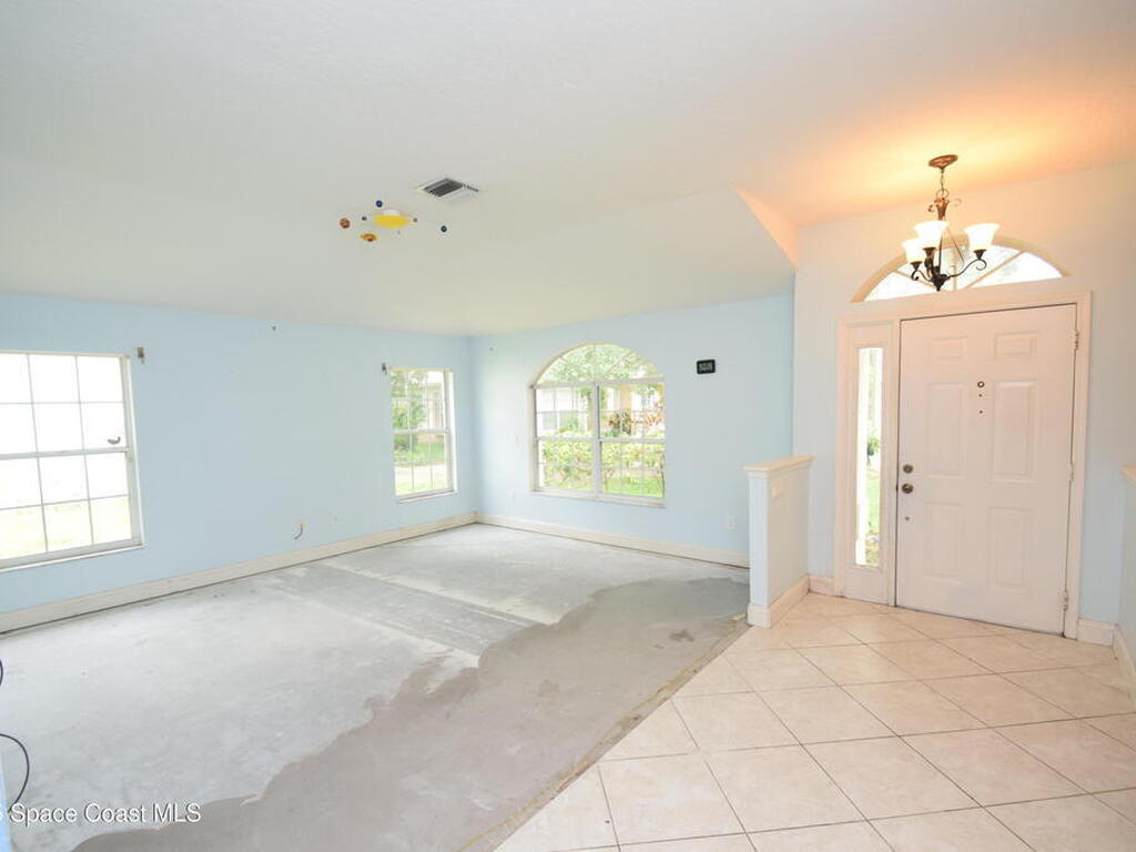 1642 Rustic Way, Melbourne, FL 32935