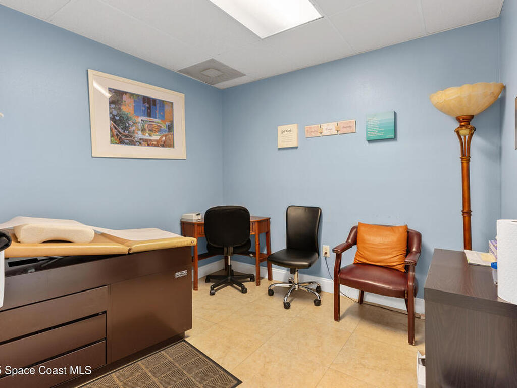 2012 Vernon Place, Melbourne, FL 32901