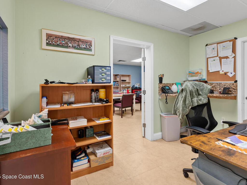 2012 Vernon Place, Melbourne, FL 32901