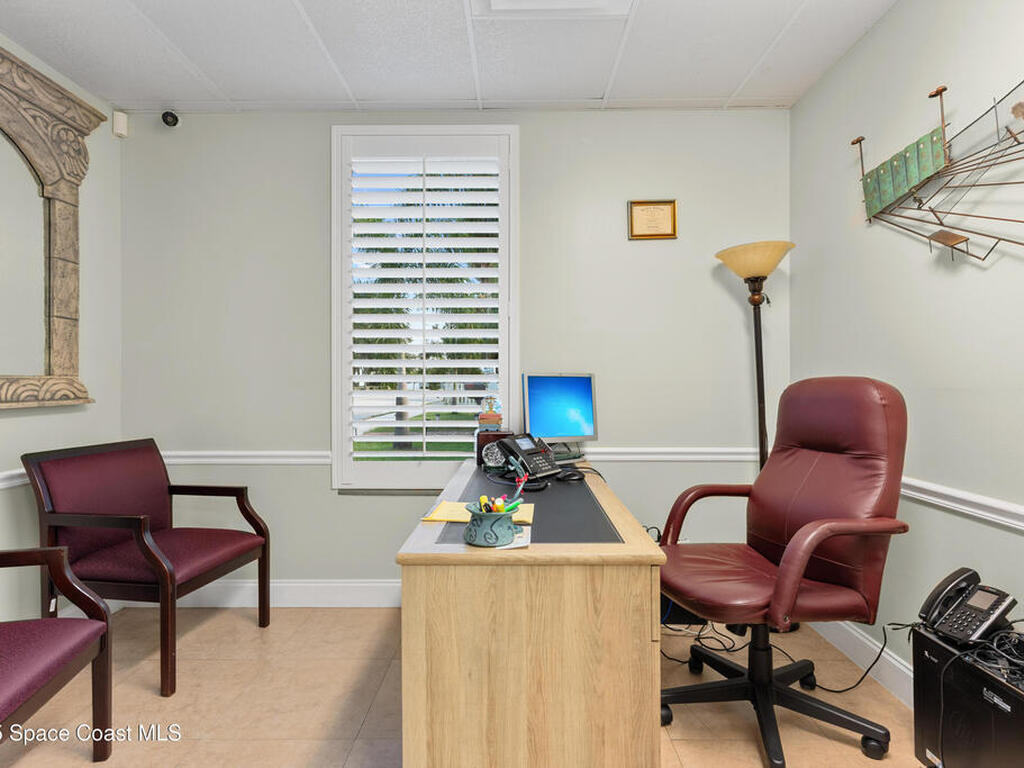 2012 Vernon Place, Melbourne, FL 32901