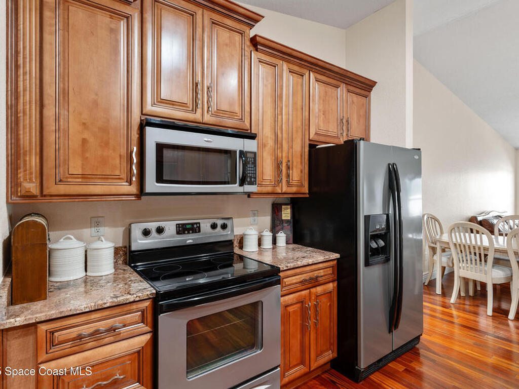 2012 Vernon Place, Melbourne, FL 32901