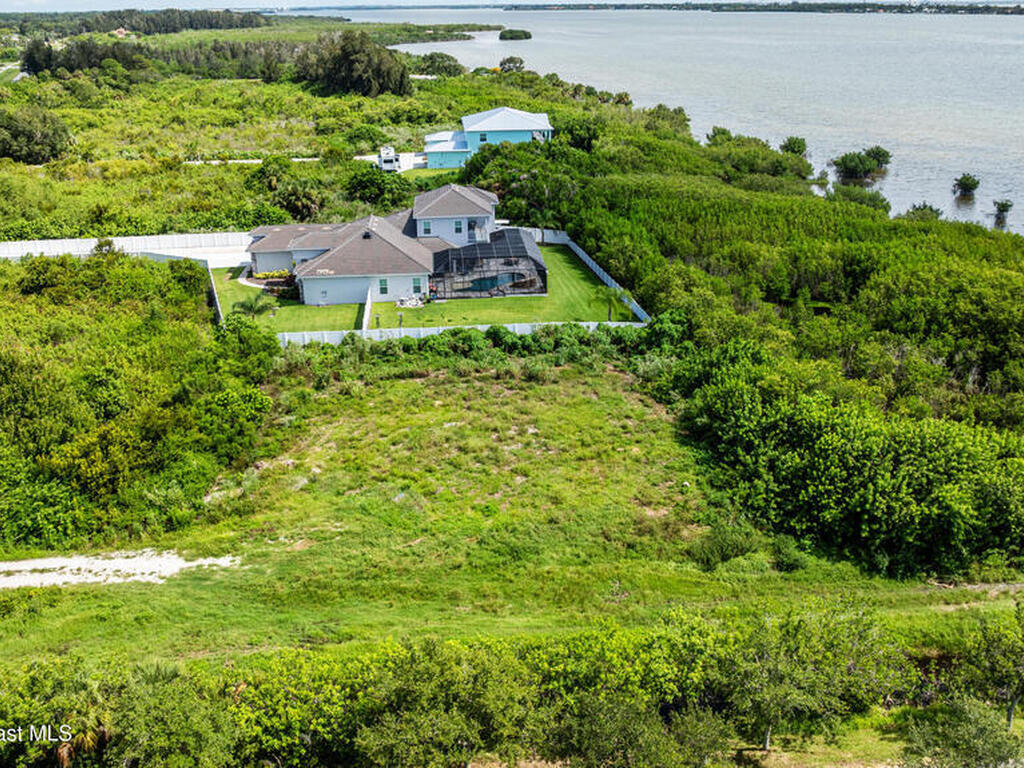 3700 S Courtenay Parkway, Merritt Island, FL 32952