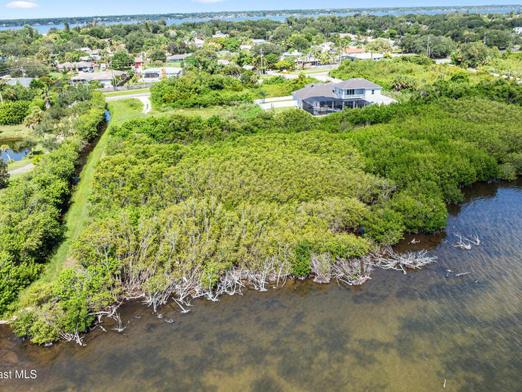 3700 S Courtenay Parkway, Merritt Island, FL 32952