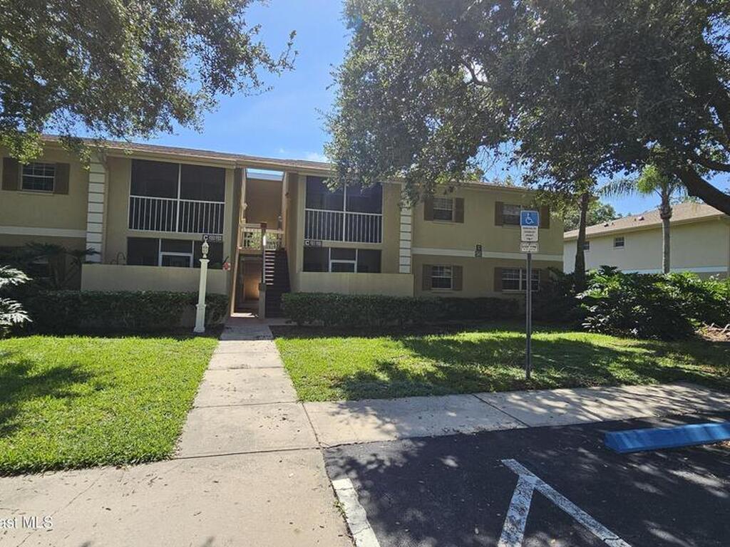 1641 Sunny Brook Lane, Palm Bay, FL 32905