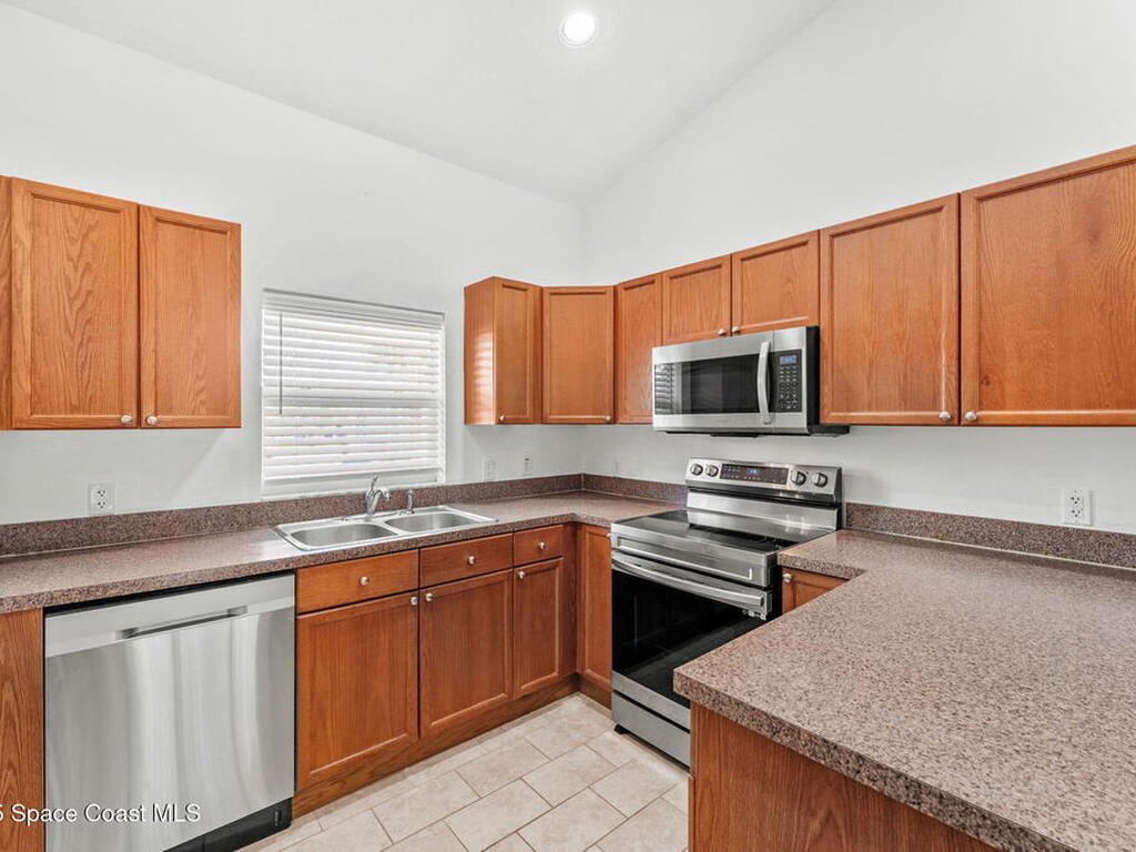 131 Portside Avenue, Cape Canaveral, FL 32920