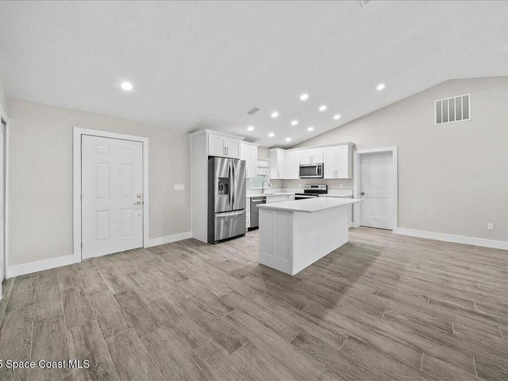 2060 Newfound Harbor Drive, Merritt Island, FL 32952