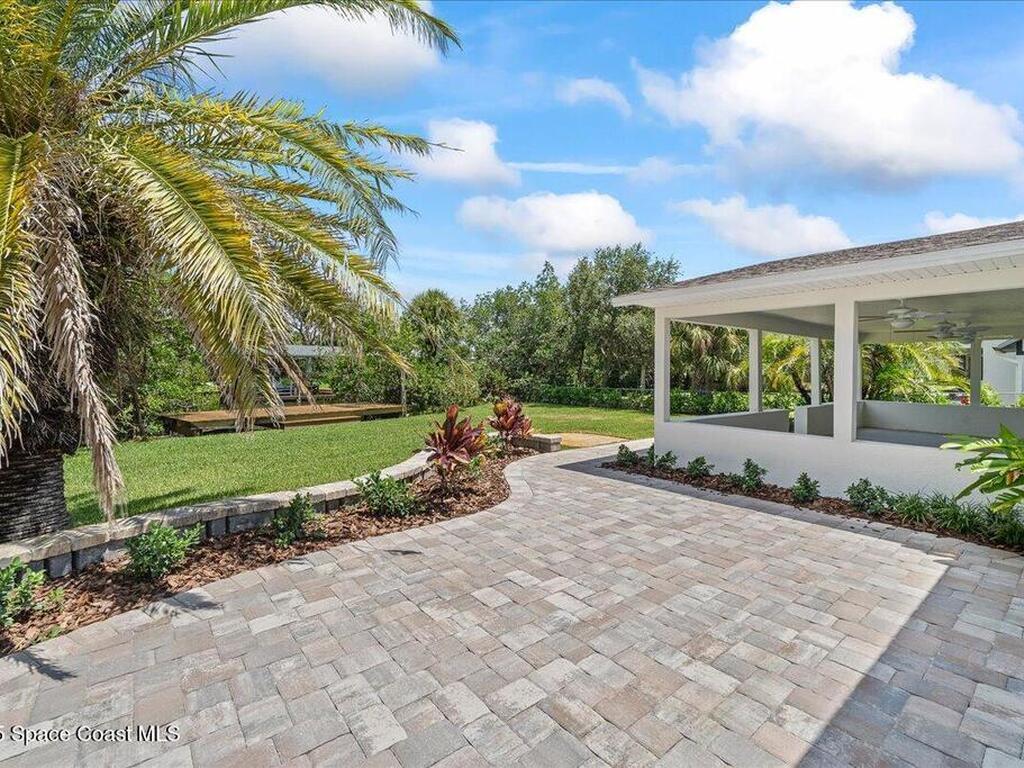 2060 Newfound Harbor Drive, Merritt Island, FL 32952