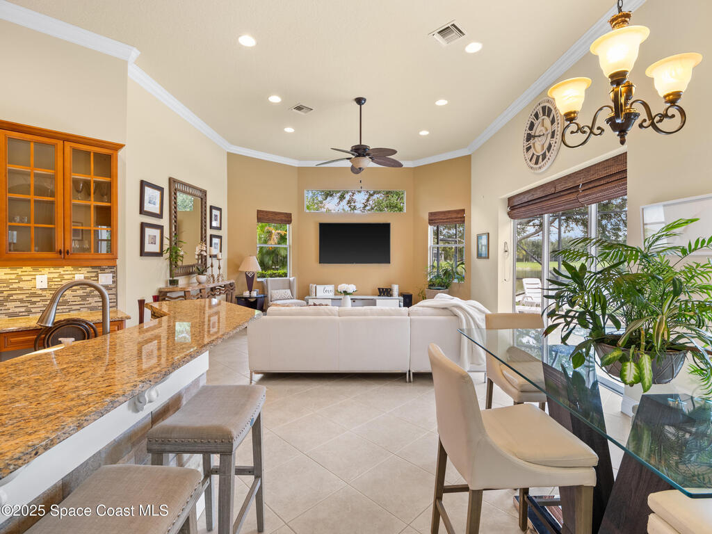 4100 Abington Woods Circle, Vero Beach, FL 32967