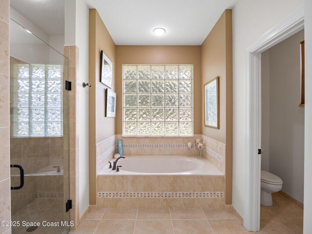 4100 Abington Woods Circle, Vero Beach, FL 32967