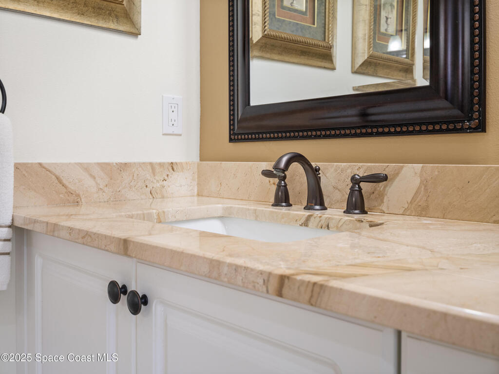 4100 Abington Woods Circle, Vero Beach, FL 32967