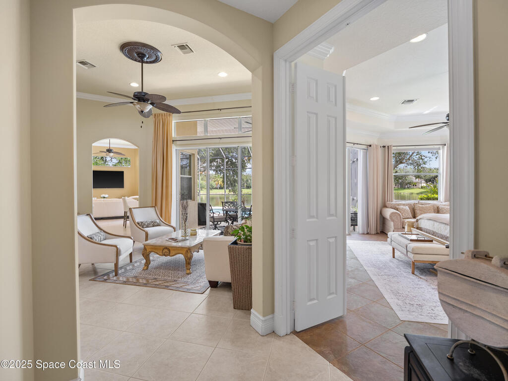 4100 Abington Woods Circle, Vero Beach, FL 32967