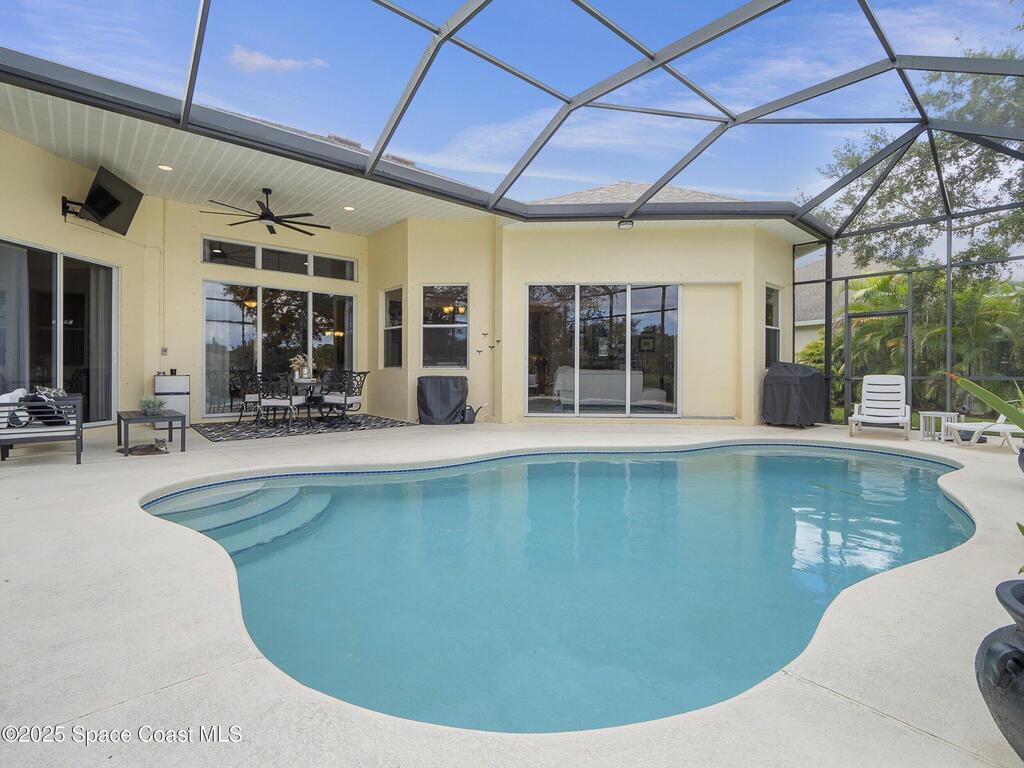 4100 Abington Woods Circle, Vero Beach, FL 32967