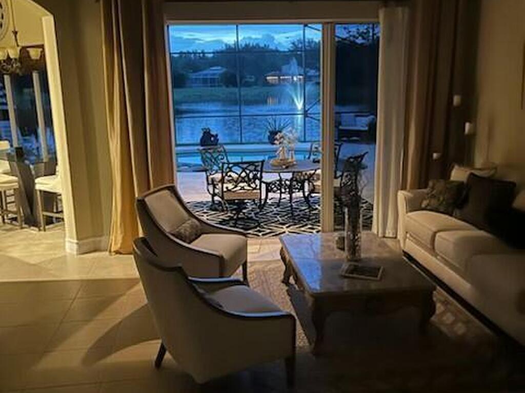 4100 Abington Woods Circle, Vero Beach, FL 32967