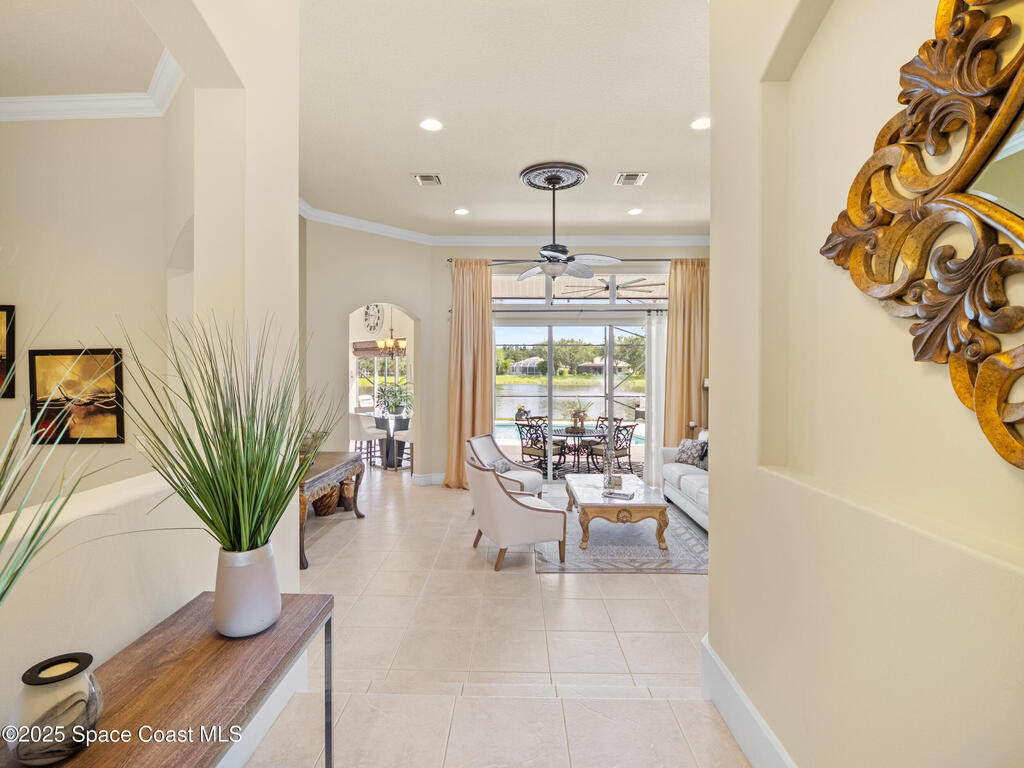 4100 Abington Woods Circle, Vero Beach, FL 32967