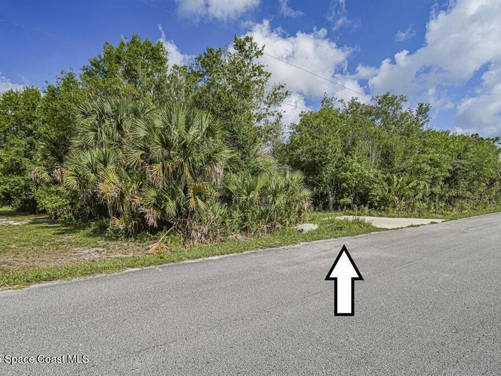 30651 NE 23rd Way, Okeechobee, FL 34972