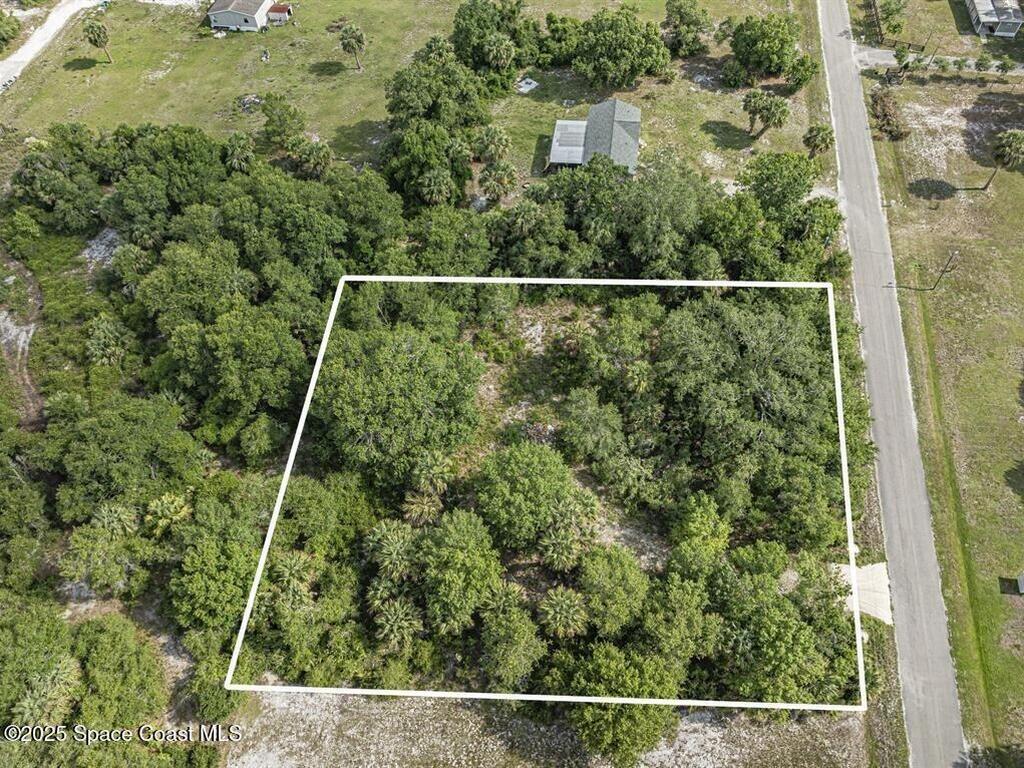 30651 NE 23rd Way, Okeechobee, FL 34972