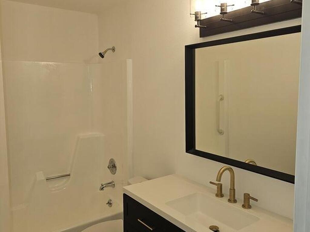 44 Vista Gardens Trail, Vero Beach, FL 32962