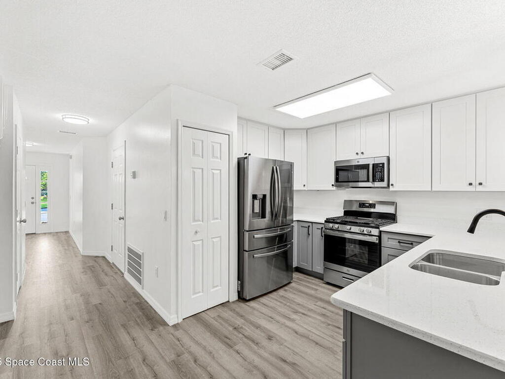 2990 S Fiske Boulevard, Rockledge, FL 32955