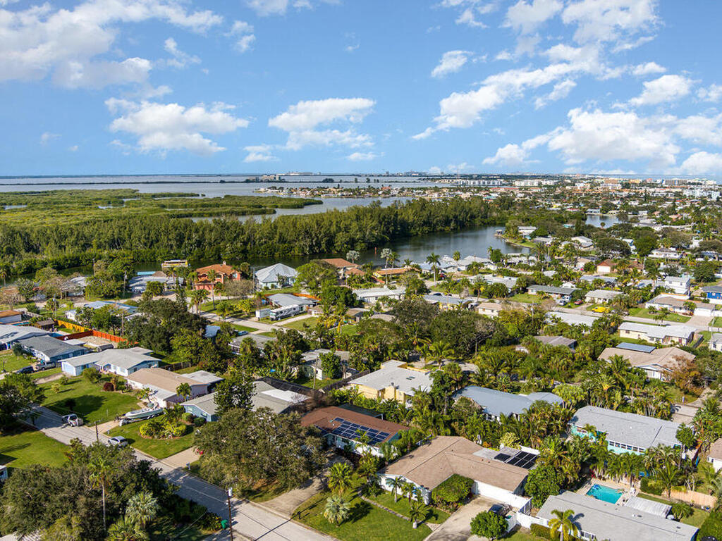 787 Nassau Road, Cocoa Beach, FL 32931