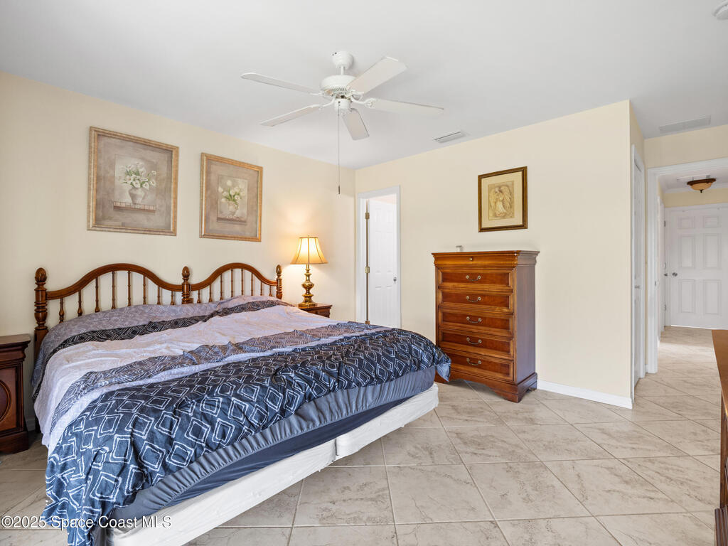 107 Springlake Court, Vero Beach, FL 32962