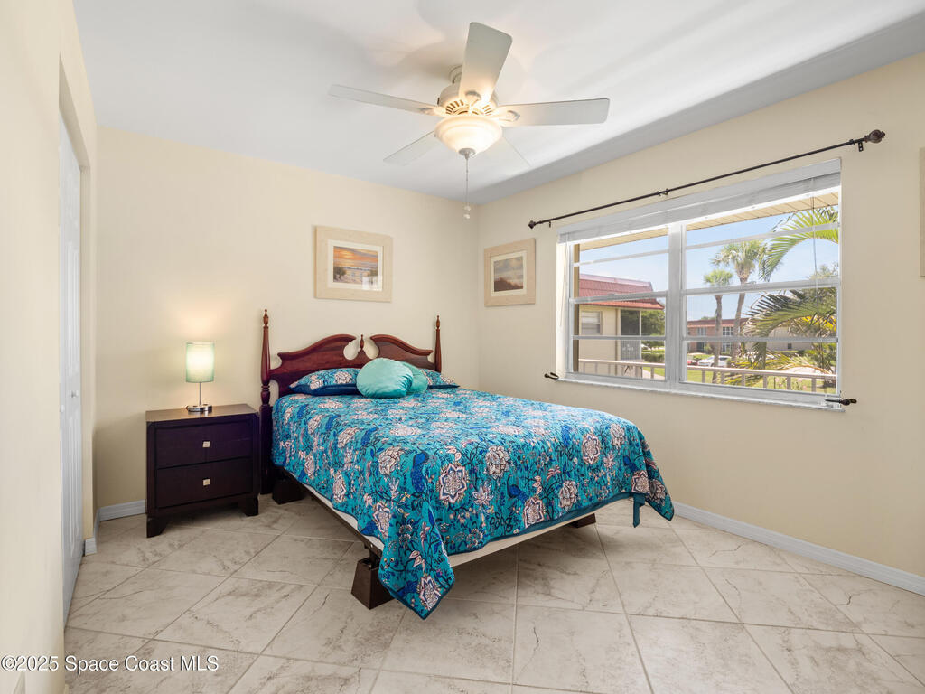 107 Springlake Court, Vero Beach, FL 32962